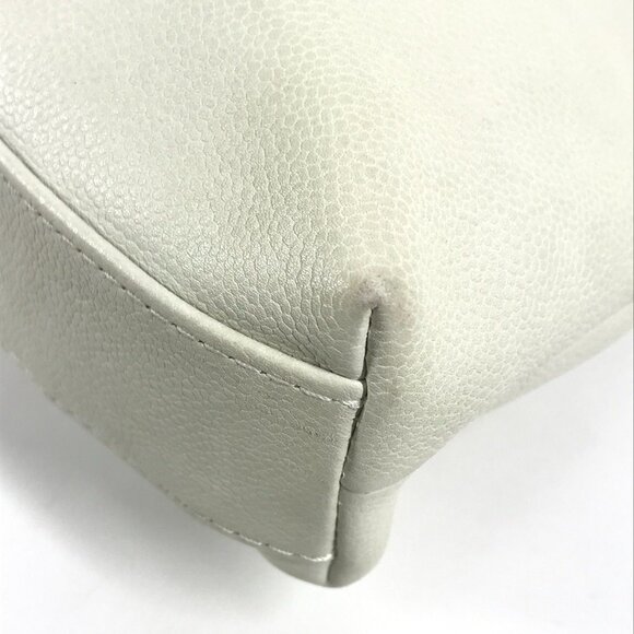 CHANEL White Caviar Leather Logo Shoulder Bag - Picture 9 of 15